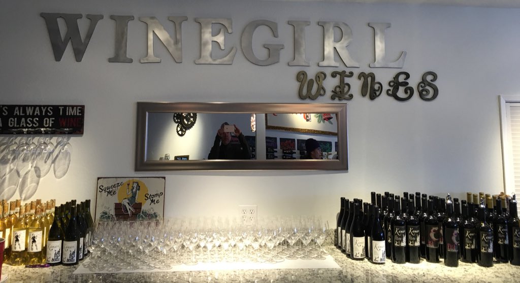 WineGirl Wines (winegirltwits) Twitter