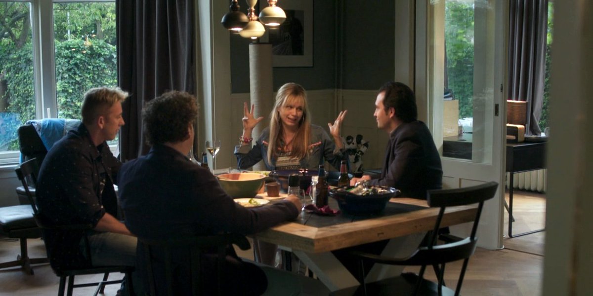 Joyce is terug #divorce! Dat belooft vast wel weer een hysterische scène... veel kijkplezier! #rtl4