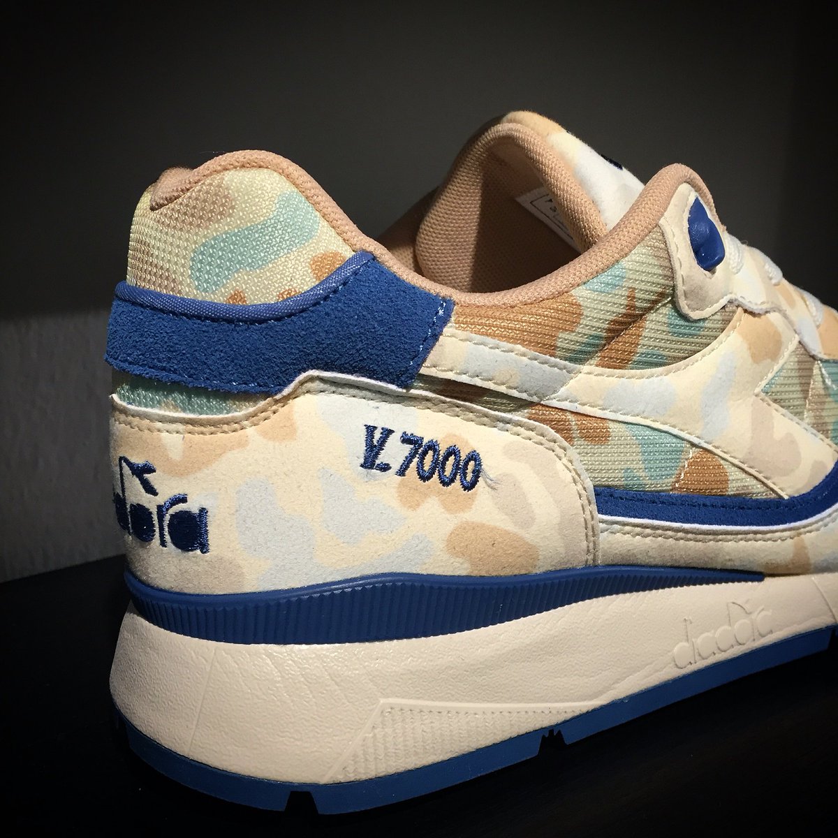 diadora v7000 avio