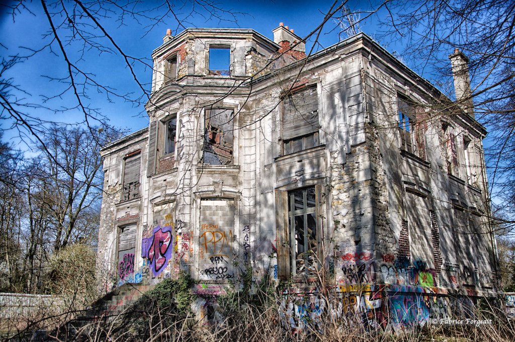 forgeait's tweet photo. Petite #photo #urbex. #photography. https://t.co/GJFhF3S5KH