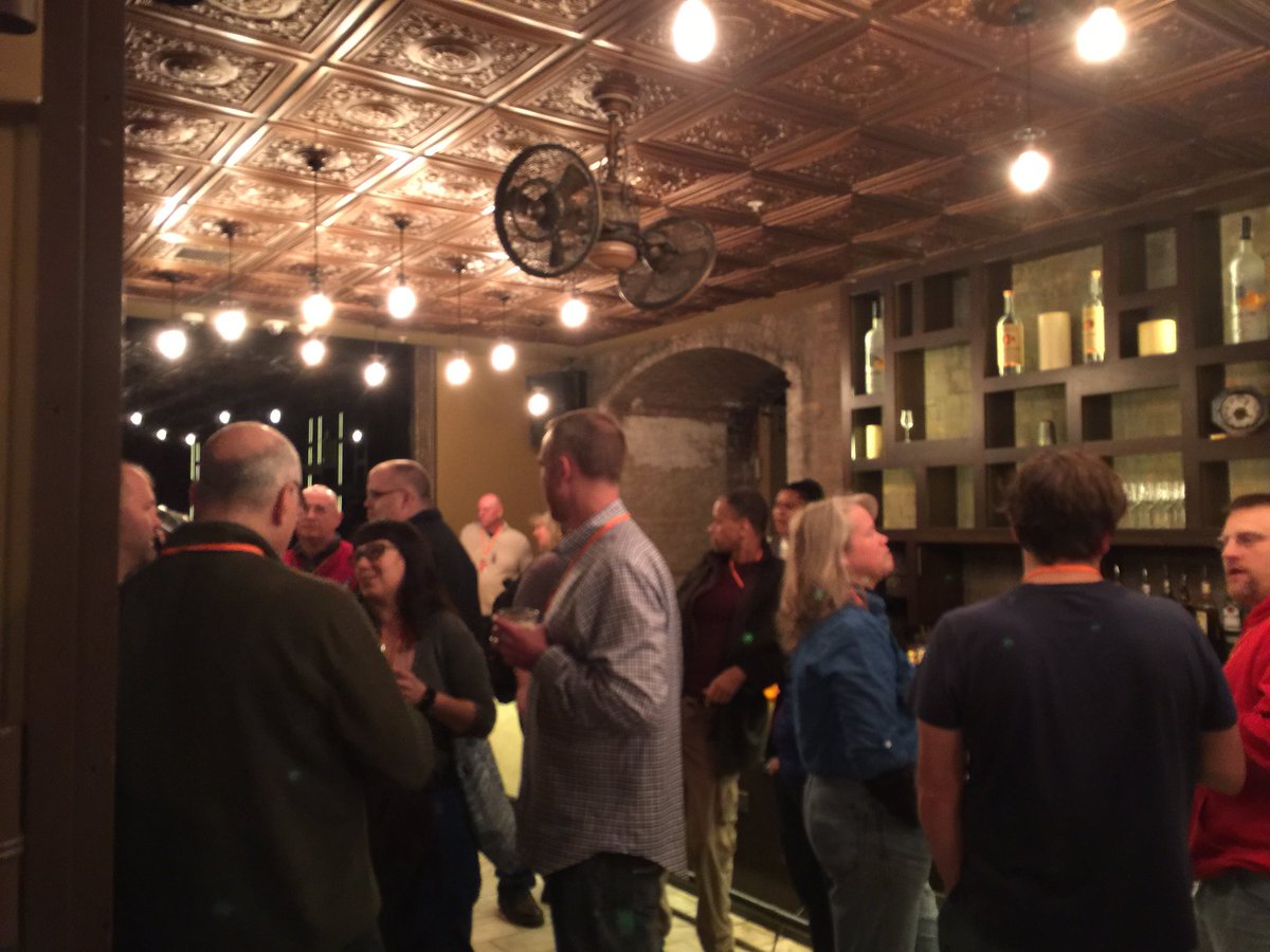 grimaceboy's tweet image. Lots of mingling at #pauseOnError