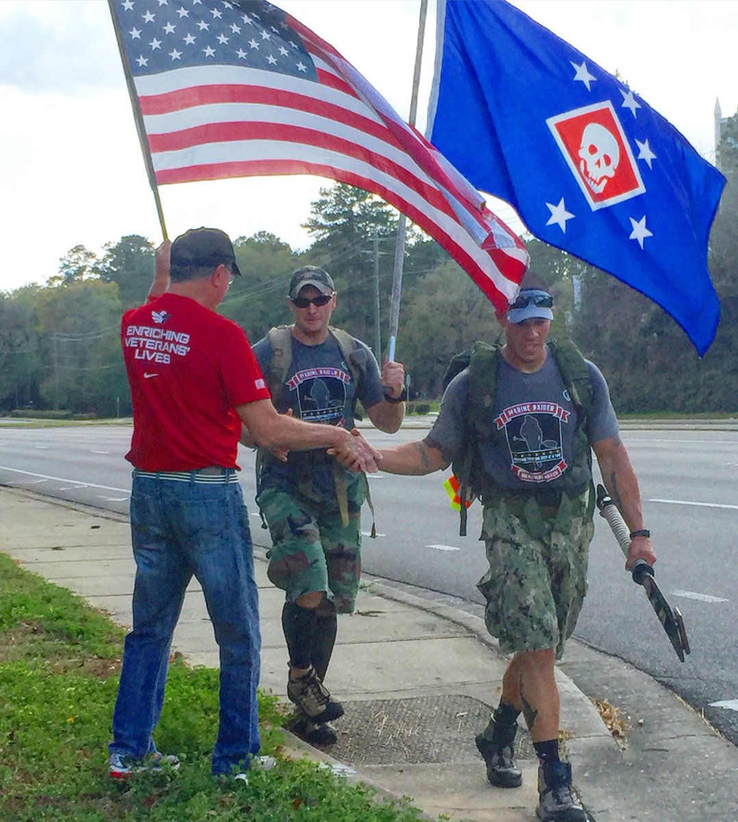 simplerobinb's tweet image. Marine Raider Memorial March heading up Thomasville Rd. In Tallahassee, FL. #marineraidermemorialmarch #rwb #honor