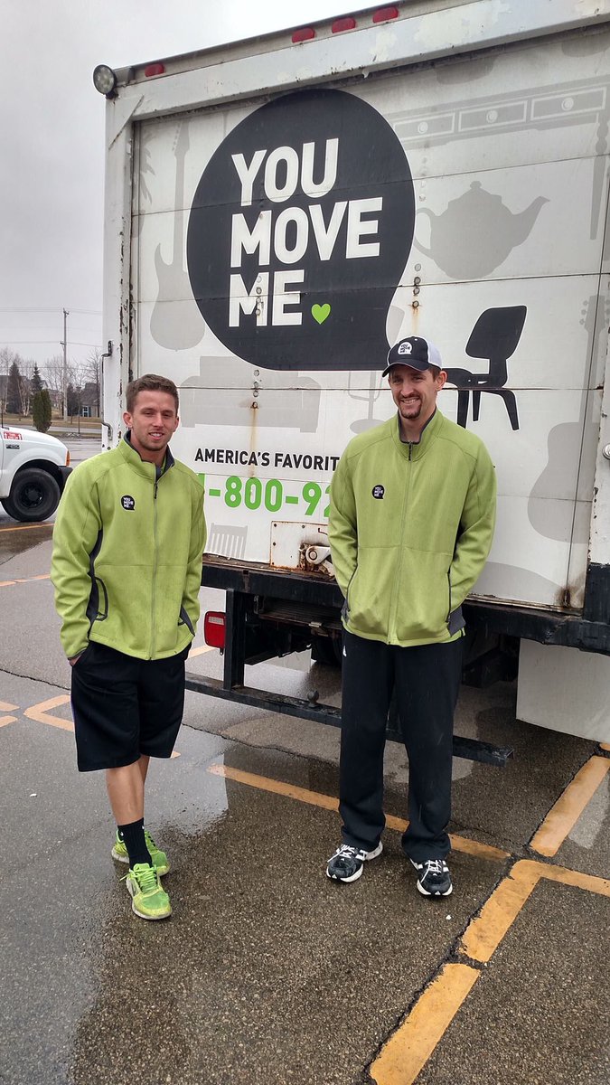 CleanFlint's tweet photo. @YouMoveMeCo can't thank you guys enough for what you are doing for us. Flint thanks you. Class organization. https://t.co/B32c93bpTX