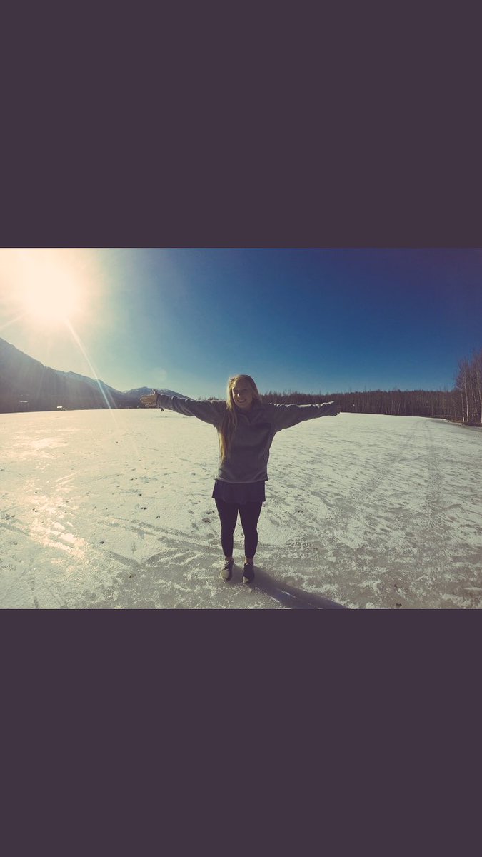 sarahsledge12 tweet picture