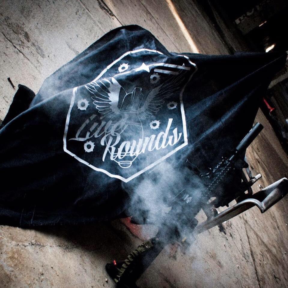 LiveRoundsBand's tweet photo. Photo shoot today! Amazing fun https://t.co/ZBrMtBqtzn