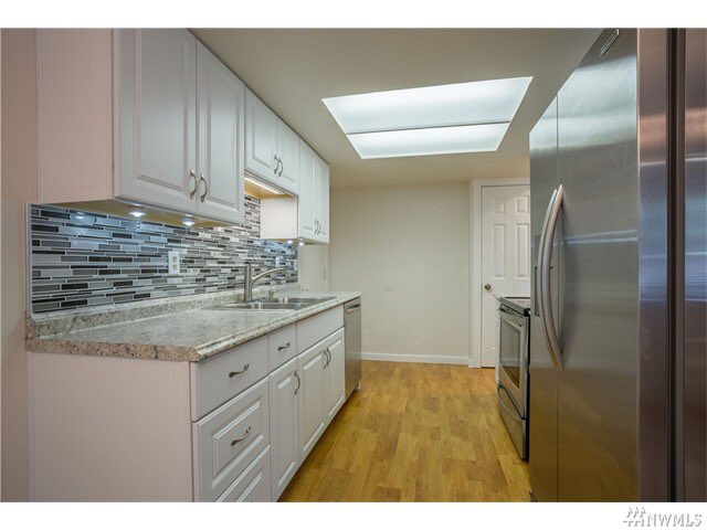Windermere98052's tweet photo. #OpenHouse 3-5pm    8516 9th Place NE, #LakeStevens 98258 @bigfrog50 #windermere #forsale https://t.co/5PcYj1Q8Ih