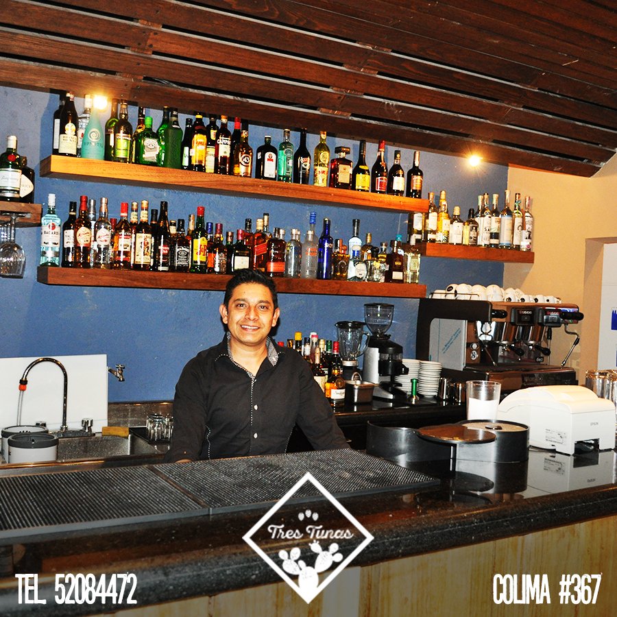 tres_tunas's tweet photo. Ven a disfrutar las mejores bebidas preparadas por manos expertas en #TresTunas. https://t.co/zirqTR7g4t