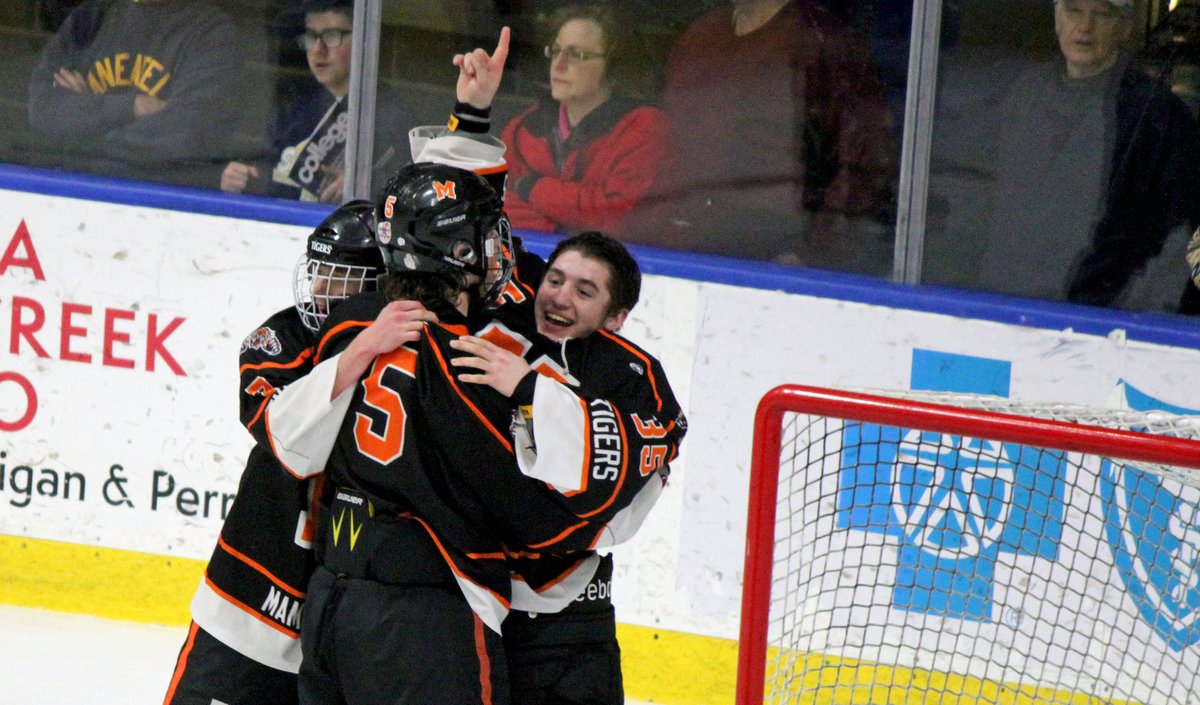 Article: Mamaroneck wins first state hockey crown - msgvarsity.com/mamaroneck-win… <a href="/mhsvarsitysport/">The Jungle</a> #HVpuck