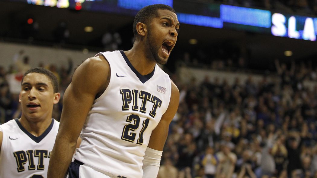 PittPantherBlog's tweet image. Pitt receives No. 10 seed in NCAA Tournament, to face No. 7 Wisconsin, writes @AnsonWhaley cardiachill.com/2016/3/13/1121…