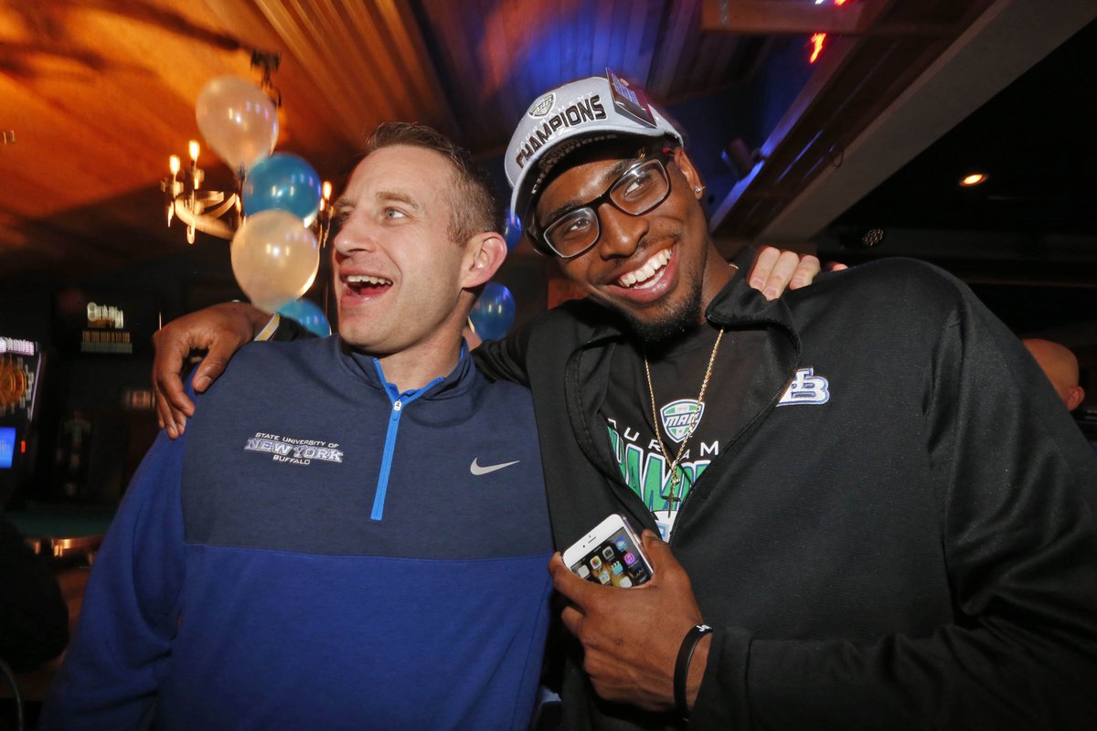 RobertKirkhamBN's tweet photo. Friends for life, #UBBulls hoops coach #NateOats with championship hero #BlakeHamilton still celebrating 2day. https://t.co/FcQoCTx1Zt
