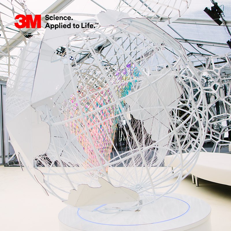 3M's tweet image. We're all part of the same story. Thanks for experiencing The Big Picture at #sxsw. #improvinglives