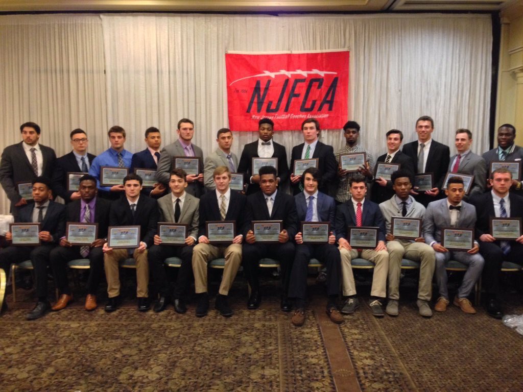 Coach_JLaSala's tweet photo. Congrats to @BryceBarneys and @Alwayss_Winning on being selected to the Super100 football team! Well deserved!! https://t.co/5SkNqFgFBG