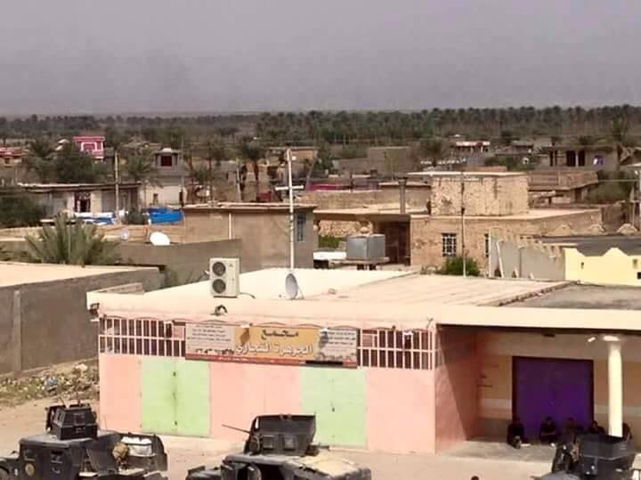 بالصور | منطقة #المحمدي غرب #الانبار بعد سيطرة قوات  جهاز مكافحة الارهاب عليها و هي منطقة قريبة على قضاء #هيت