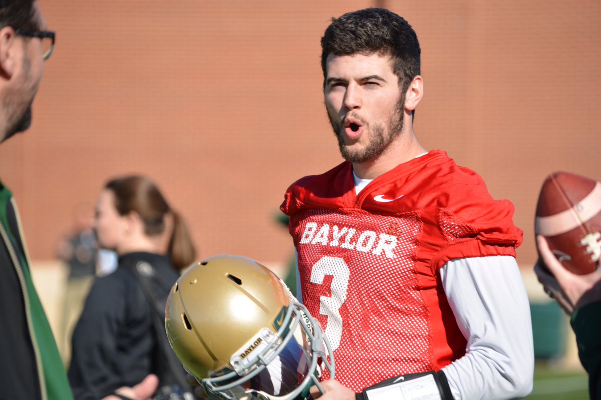 ebethsherm's tweet photo. Caption this picture, Baylor Nation. @Jarrett_Stidham #whenyouseethebooty https://t.co/wyl1z28dWq