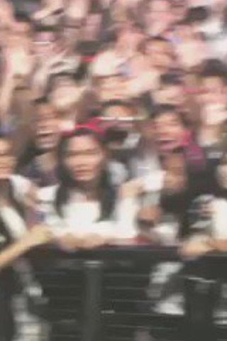 pow_timothy's tweet photo. Fan girls be like😂 caught on cam 💗 ©@aalibre  hoho @NessaMariz  @wonderjulianne https://t.co/pJKrrbMU1B