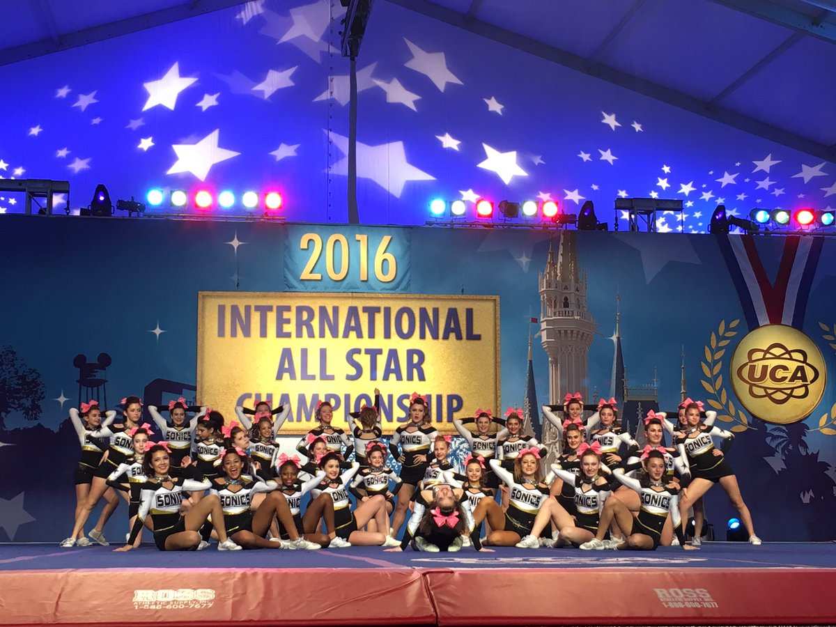 UCAupdates's tweet photo. Dynamic stunt transitions and tons of energy from World Cup-Supersonics #UCAallstar! https://t.co/GH2S8p6pzx