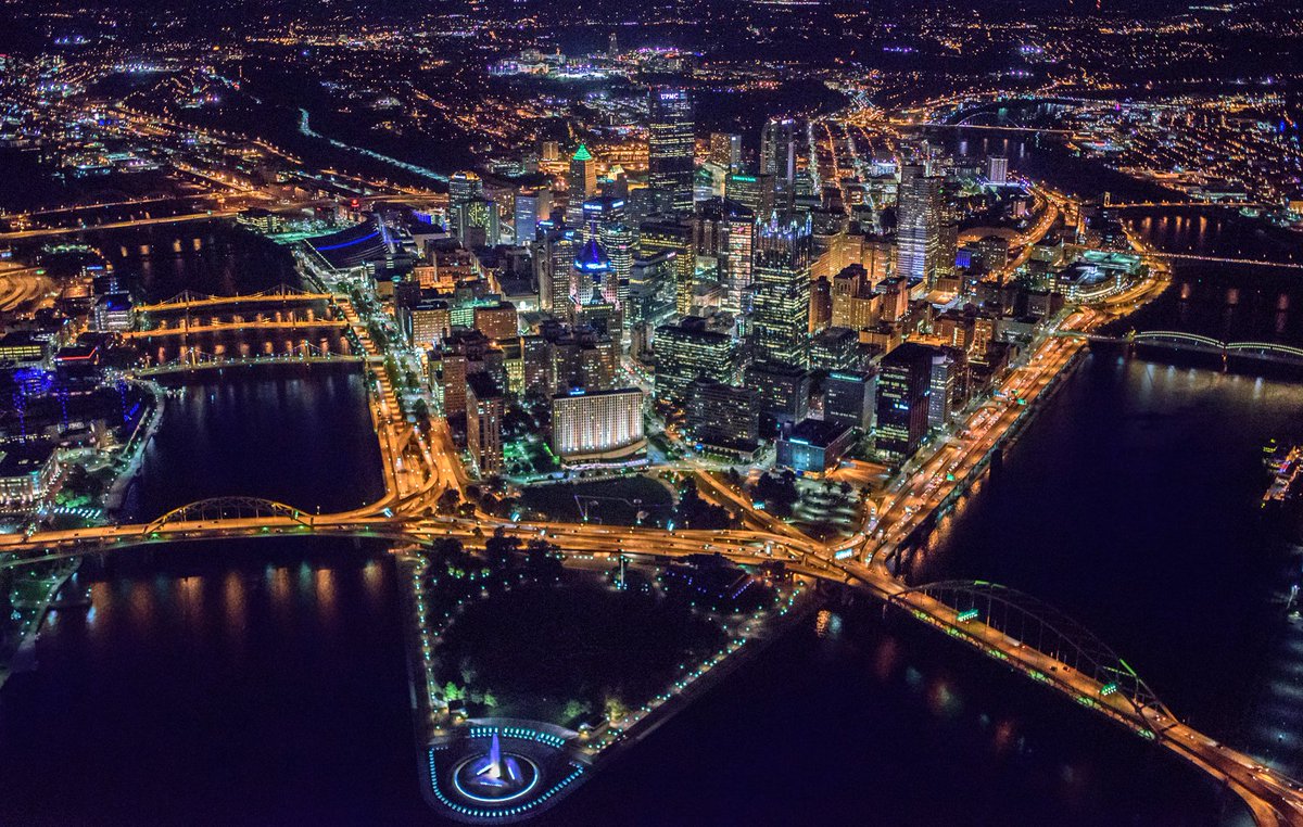 DaveDiCello's tweet photo. The aerials that I shot above #Pittsburgh from a helicopter at night still give me chills. What a breathtaking view. https://t.co/3vDe0w5jkE
