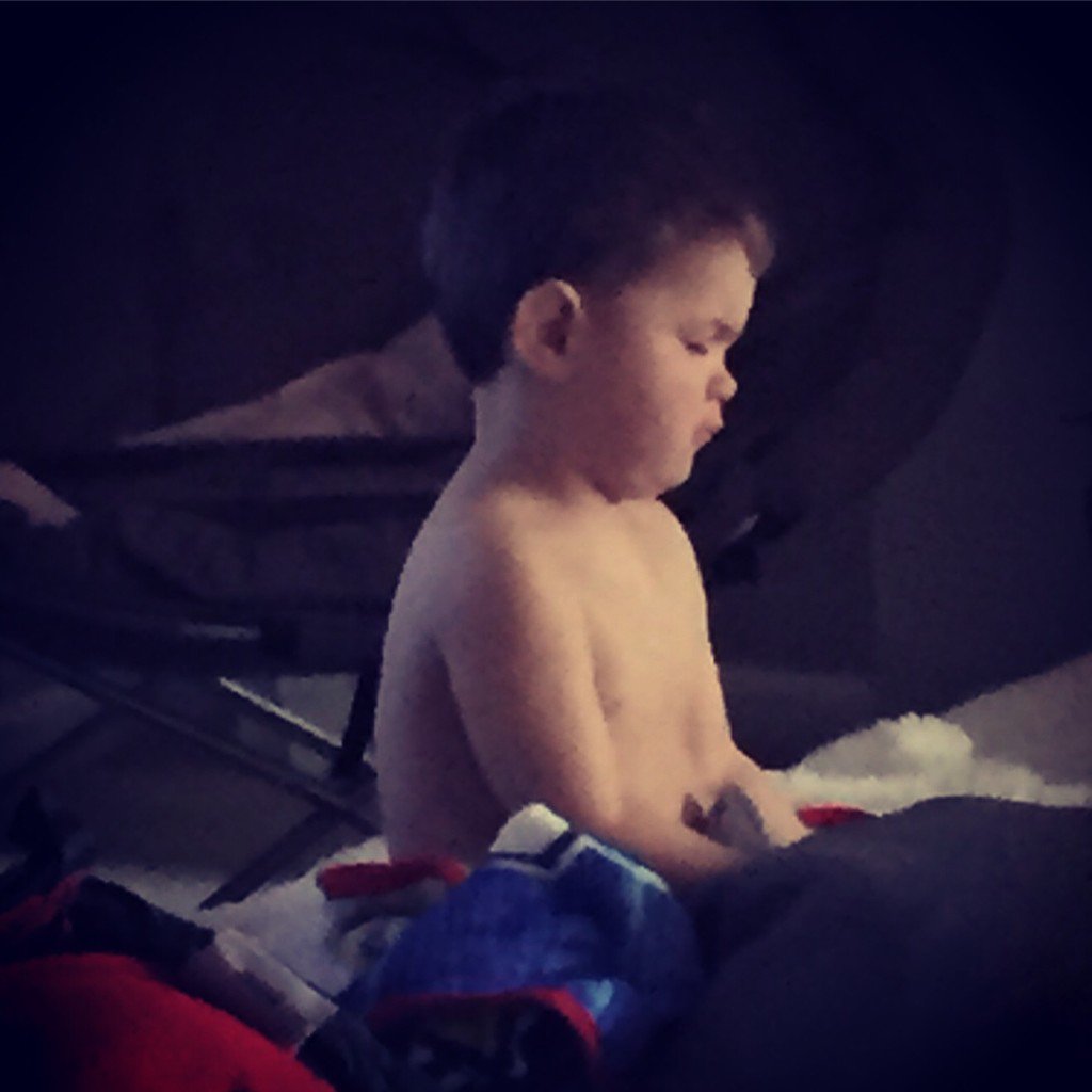 CaseeAllen's tweet photo. Yes, he was sleeping...haha #thatsmyboy #sleepsitting https://t.co/Wj6uW7qMjx