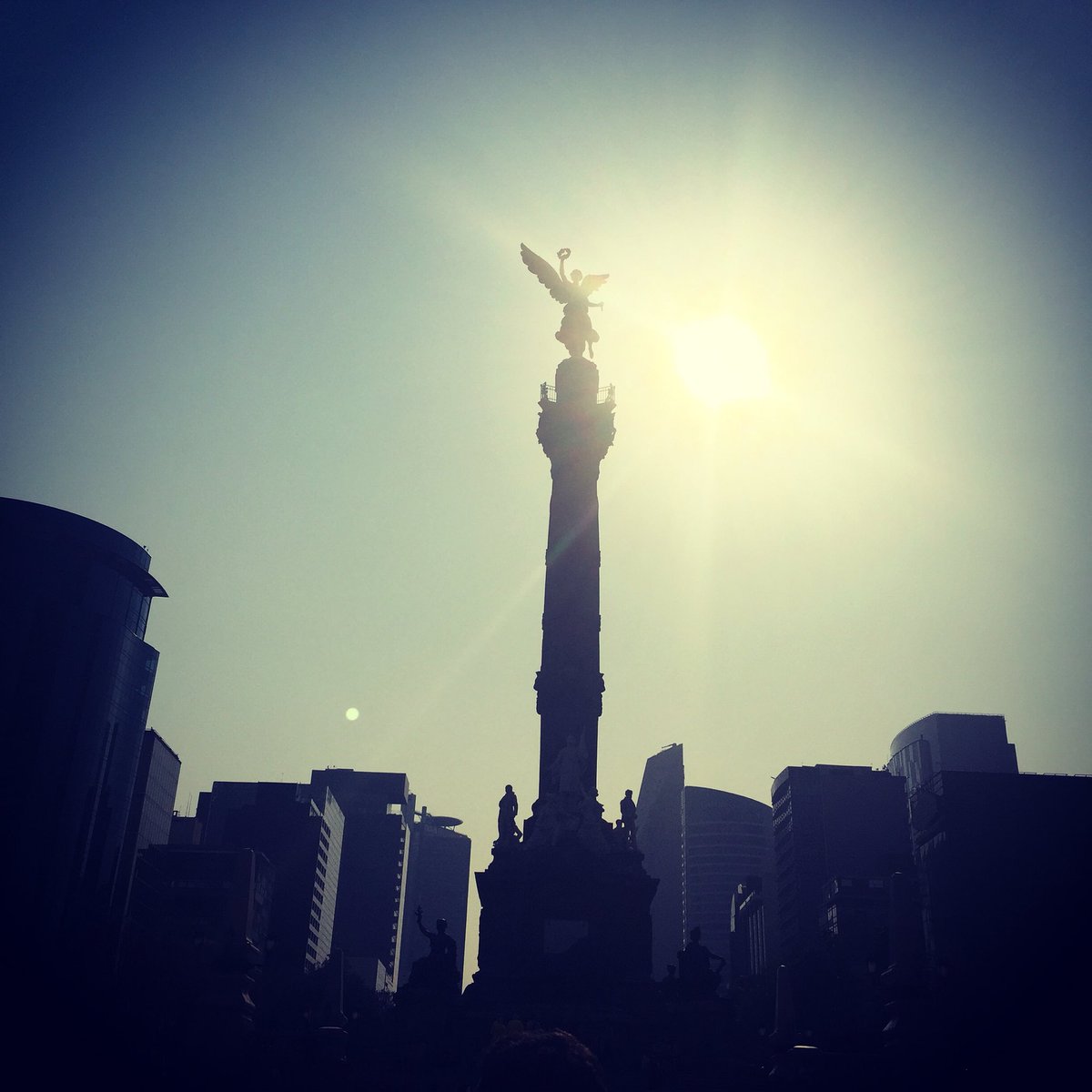 Derlis_Nav's tweet photo. El ángel de la independencia https://t.co/fAVau91OBN