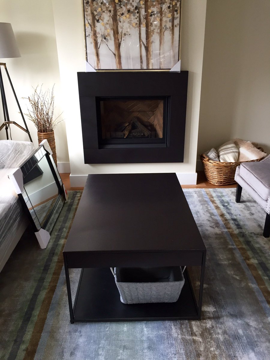 Stunning <a href="/regencyfire/">Regency Fireplaces</a> from @HavenHomeClimat 4 #Mom&amp;DadsBigReveal. Decision time- art or mirror from <a href="/Bouclair/">Bouclair</a> above?