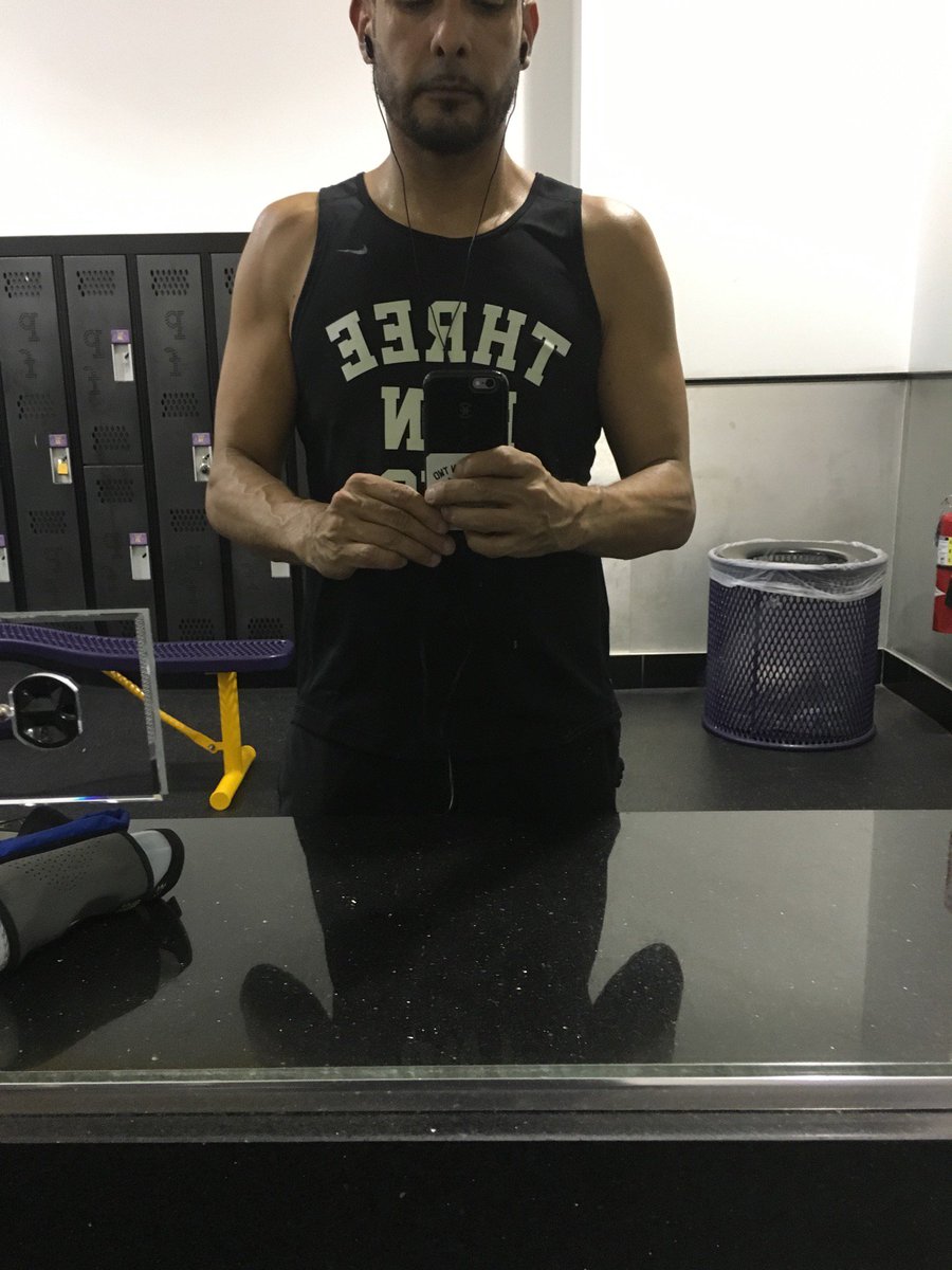 rickdawg35's tweet photo. #NoDaysOfd (at @PlanetFitness in Chicago, IL) https://t.co/bgKtFrKfvy https://t.co/KwgyJh8rPx