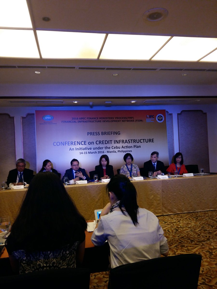 prinzmagtulis's tweet photo. Financial Infrastructure Development Network holds presscon on updates on #APEC2015 commitment.@PhilippineStar https://t.co/VS2ceaqXdU