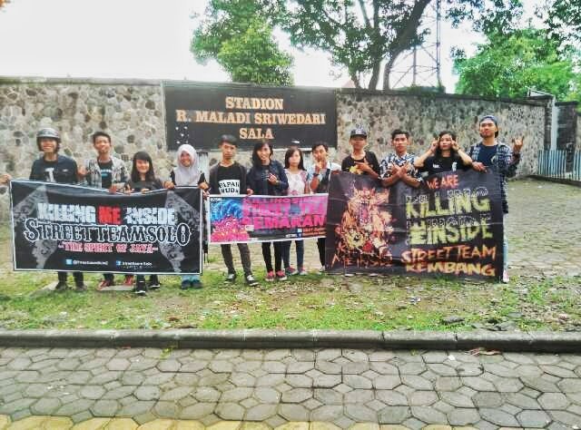 StreetteamSolo2's tweet photo. thanks guys yg udah dateng ke solo 😆😆😘 @KSTSemarang @kstrembang https://t.co/k7KFMqBO4c
