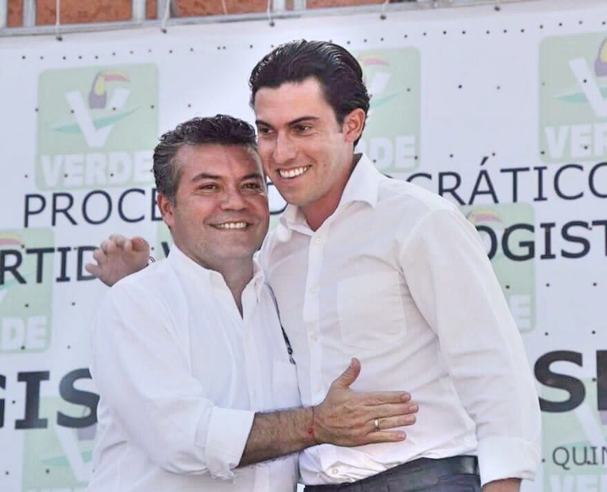 GabySantanaD's tweet photo. Acompaña @MauricioGongora al aspirante a la presidencia mpal de #BenitoJuárez @rembertoestrada a su inscripción. https://t.co/phzXtjVtVN