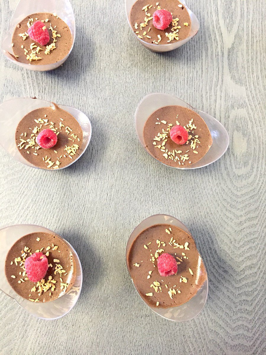 thebeeskitchen tweet picture