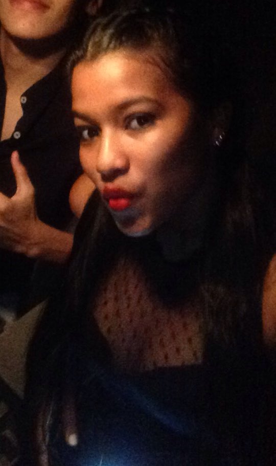 Tanishajust's tweet photo. bucos besos😂😽🙊 #primerfin @Conniejohani tasss??? https://t.co/kiL0BaQn4P