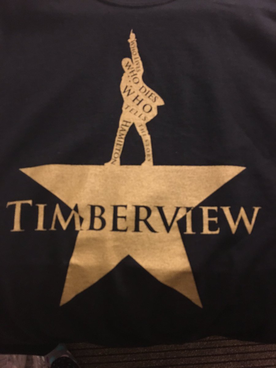 mrsgjones's tweet photo. @FLOTUS @CoachKetcham - honor a GREAT teacher and let 45 students in these cool shirts see Hamilton! #paperworkdone https://t.co/6zrOieCotD