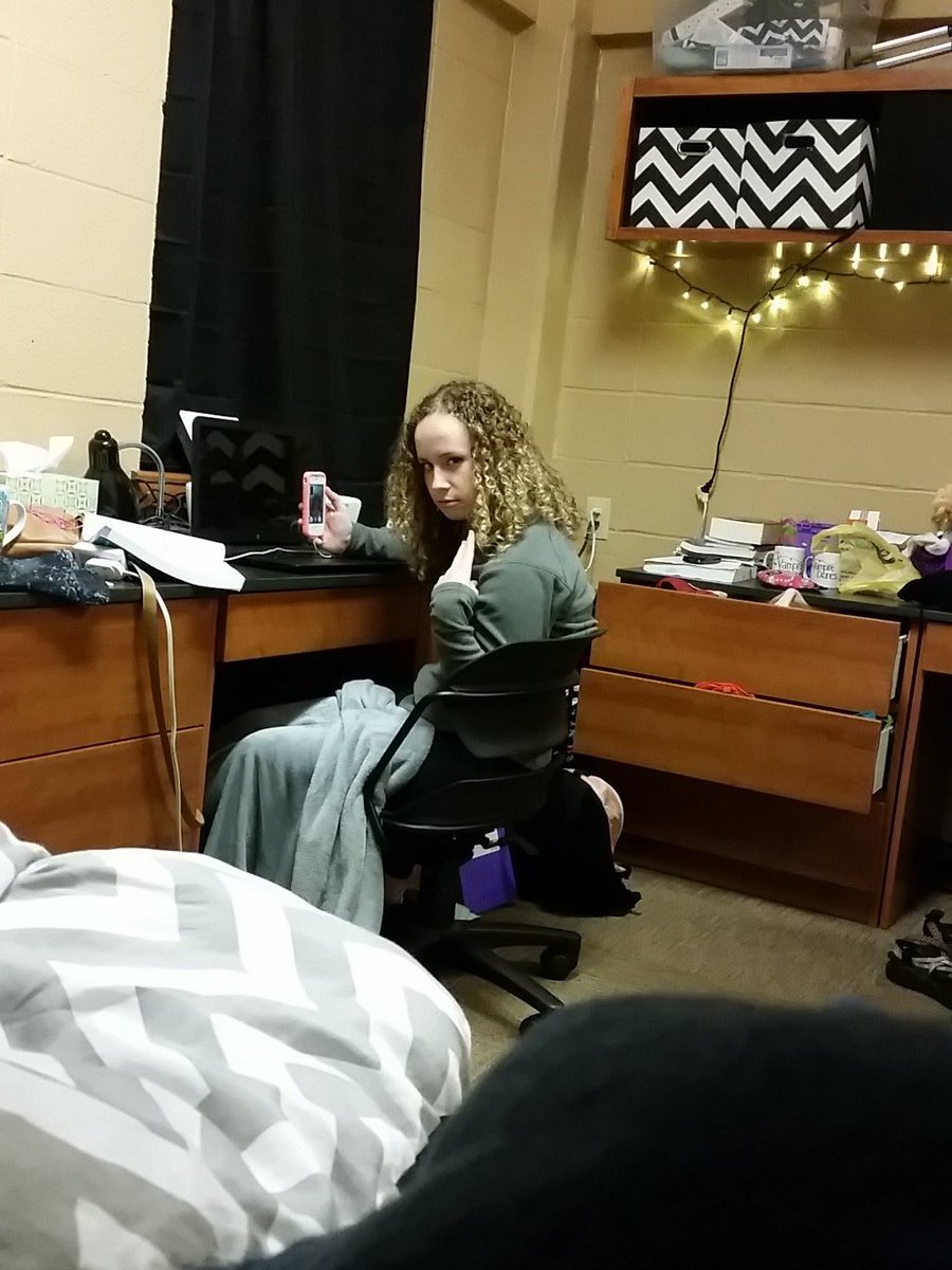melanimayy's tweet photo. When you fight a tornado and win #didnotdie #goml #tornadotough #suchstrong #verywinds @brittanyhart20 @mrissa97 https://t.co/030xmbFsZl