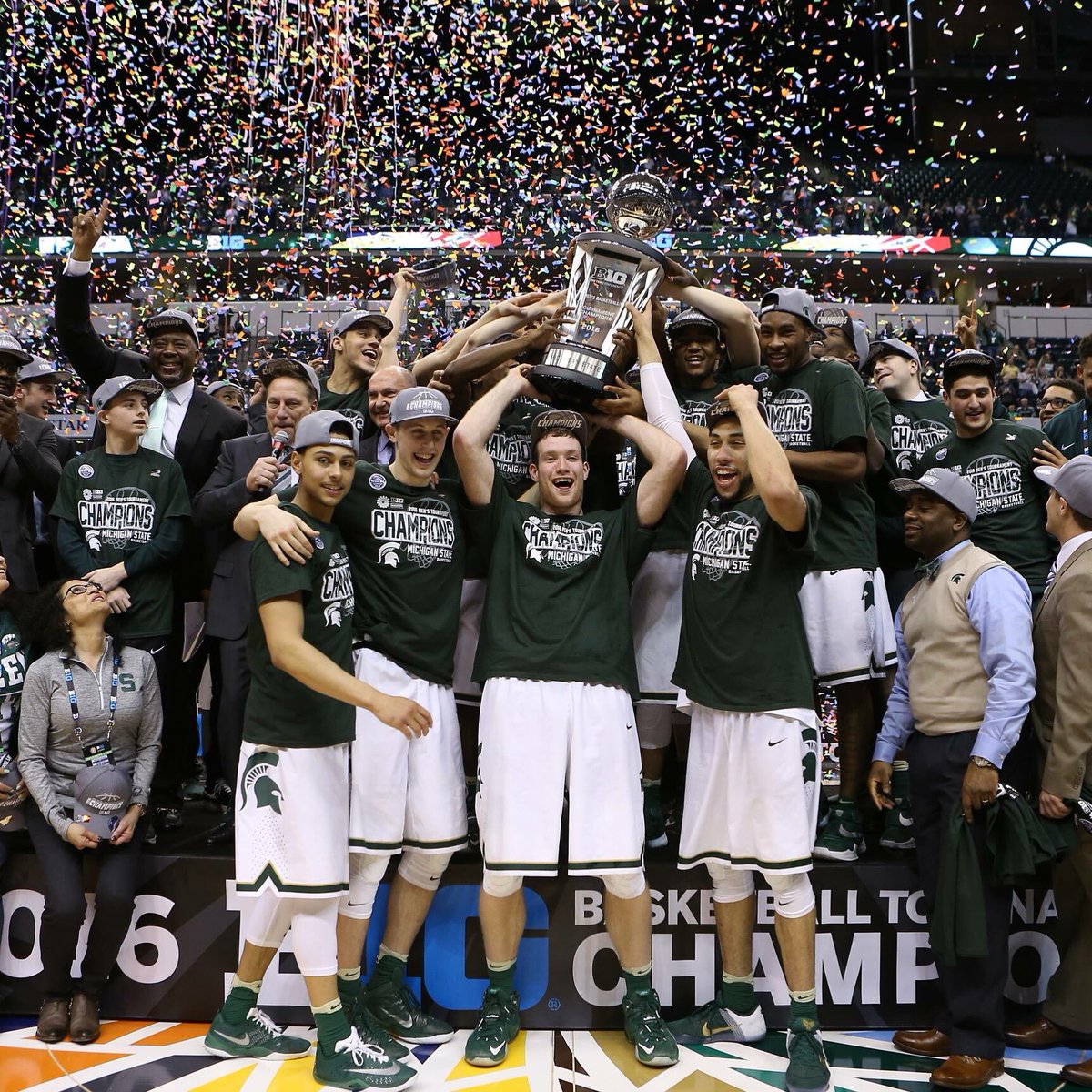 LansingPartyBL's tweet photo. BIG 10 Champs ✔️ https://t.co/v8ML96lfMl