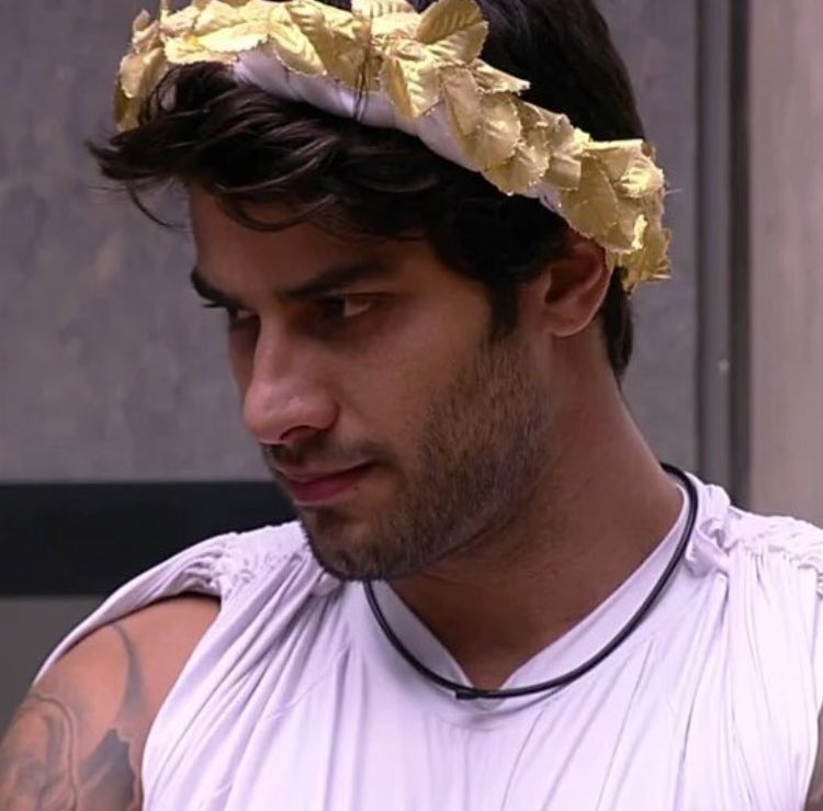 realityshowsbra's tweet photo. QUEM VOCÊ QUER QUE SAIA NESSE PAREDÃO? 💥
#ForaRenan : RT 🔴
#ForaRonan : FAV 🔴
#ForaGeralda : COMENTE 🔴 

#BBB16 https://t.co/KTRd1liMls