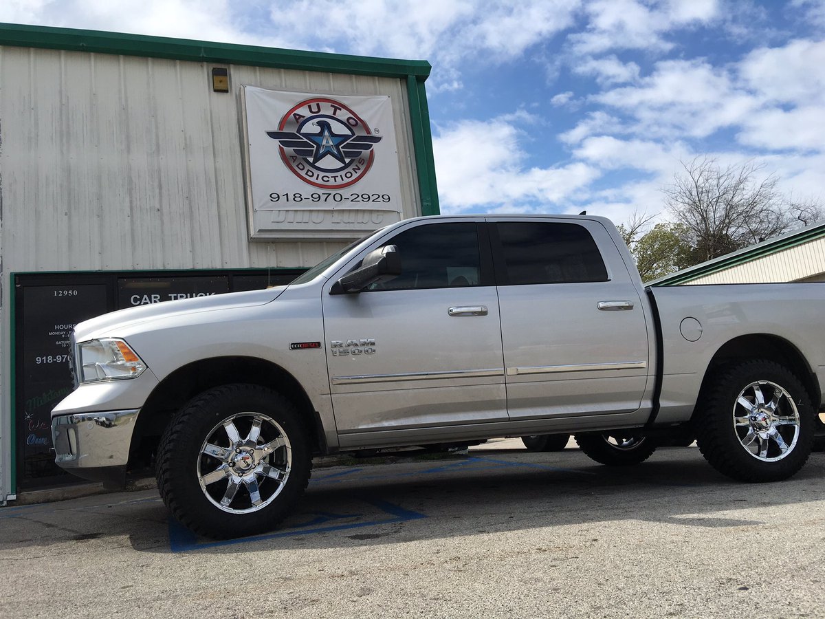 AutoAddictionOk's tweet image. Zone leveling kit,Ultra Phantom Wheels and Atturo 33x12.50r20 XT tires