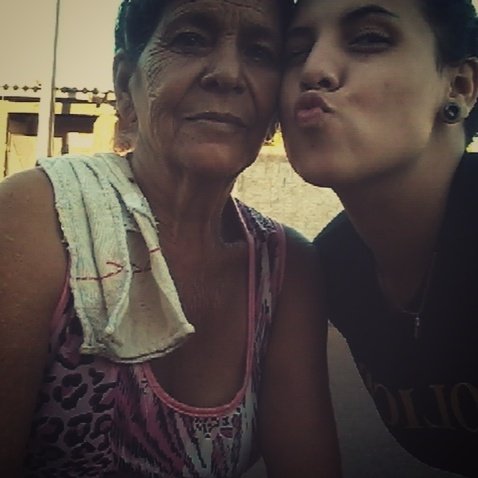 RomeuFernanda's tweet photo. Minha veinha .   ❤❤❤❤ .  #Socorro https://t.co/PkZIzA5Ohx