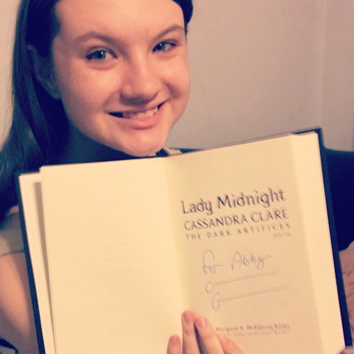 abalimsky's tweet image. Best day ever!! I got to spend it with @Isabellaisred , @ednasteadham, &amp;amp; sister #ladymidnightomaha @cassieclare  💖💝💗