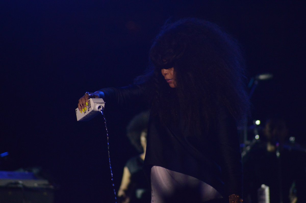 Integrate_Flash's tweet photo. @fatbellybella Thirsty? #erykahbadu #GasparillaMusicFestival #IntegrativeFlash https://t.co/egnA2uXJCb