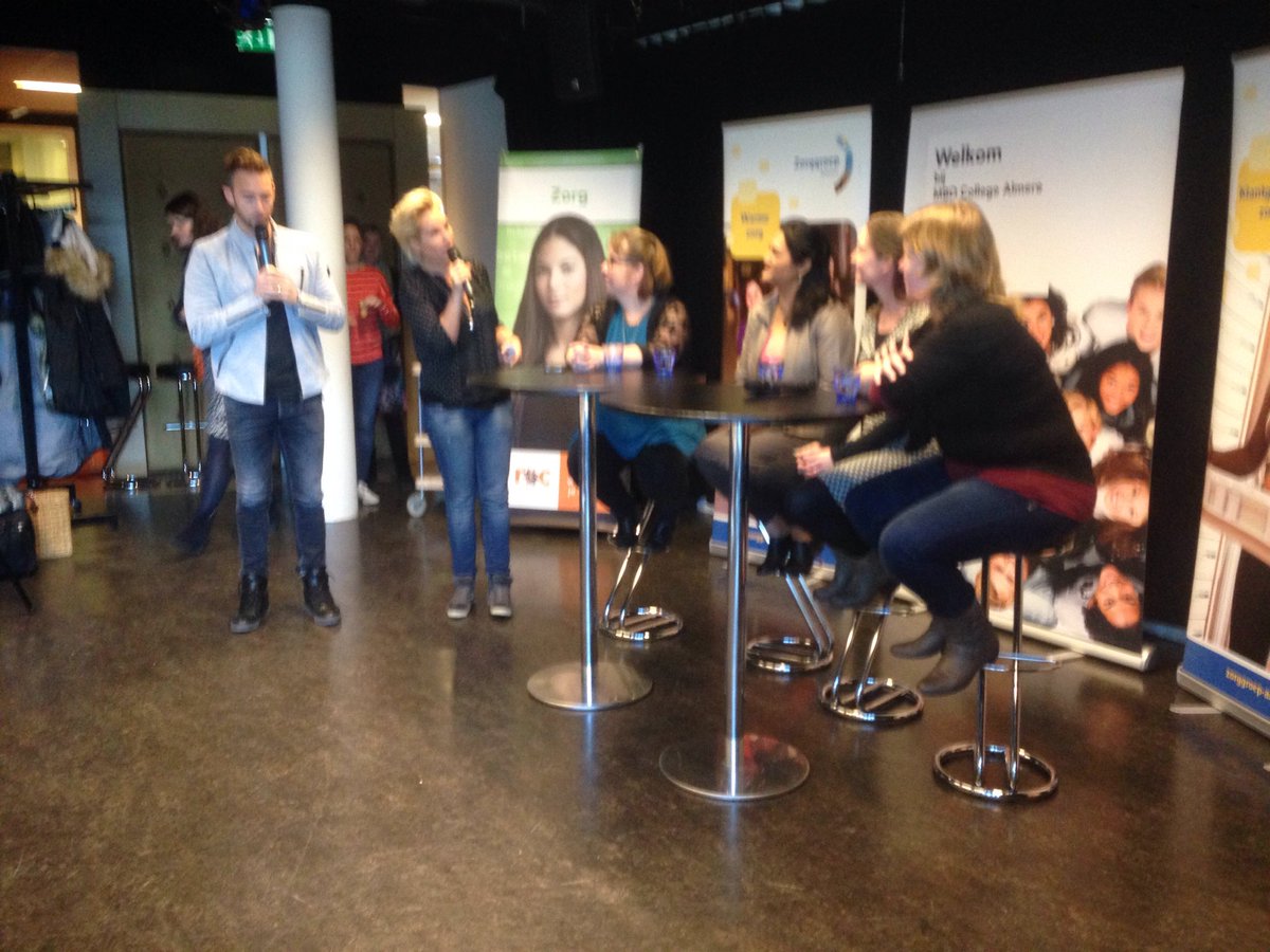 HestervdSluis's tweet photo. @tanjajess &amp; @charlieluske starten met interview Wjkverpleegkundigen @Zorggroepmere https://t.co/Avw4OfeALD