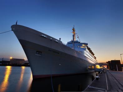 NapPasNL's tweet photo. Beleef een unieke ervaring op @de_rotterdam en ontvang met #NapPas 20% korting! #SSRotterdam https://t.co/aDMahFyZkl https://t.co/MpyZb6fBOV