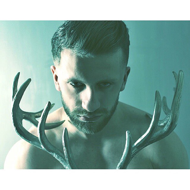 HausofDillinger's tweet photo. CERVUM @Jordan_Turner1 
Fresh edit from @HausofDillinger 
#photography #photographer #model https://t.co/TuqbgYV570