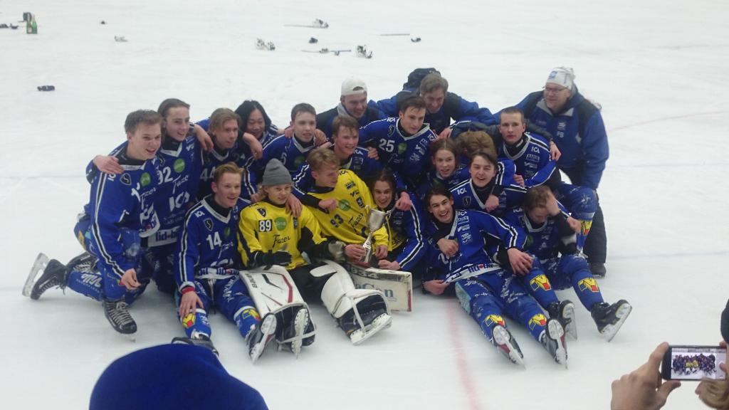 Så Stolt!
Härligt Villas P18 vann SM-guld! 
Grattis killar!