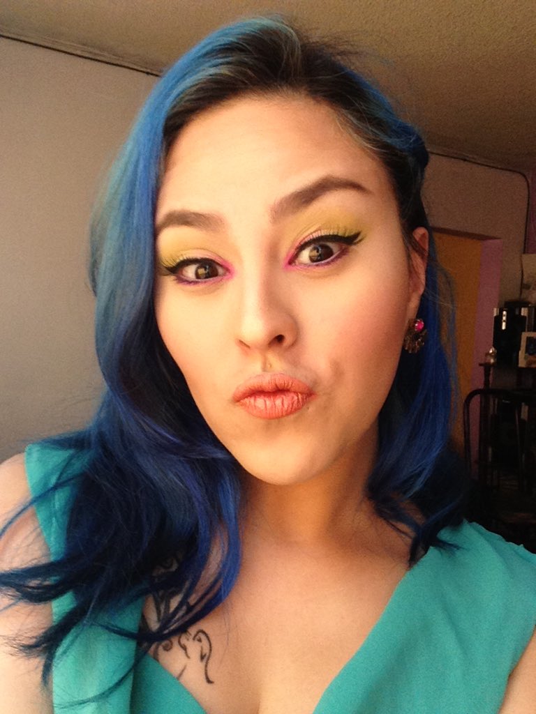 MakeupTogepi's tweet photo. #Colors #makeupcolors #springmakeup https://t.co/RqgRza2CTC