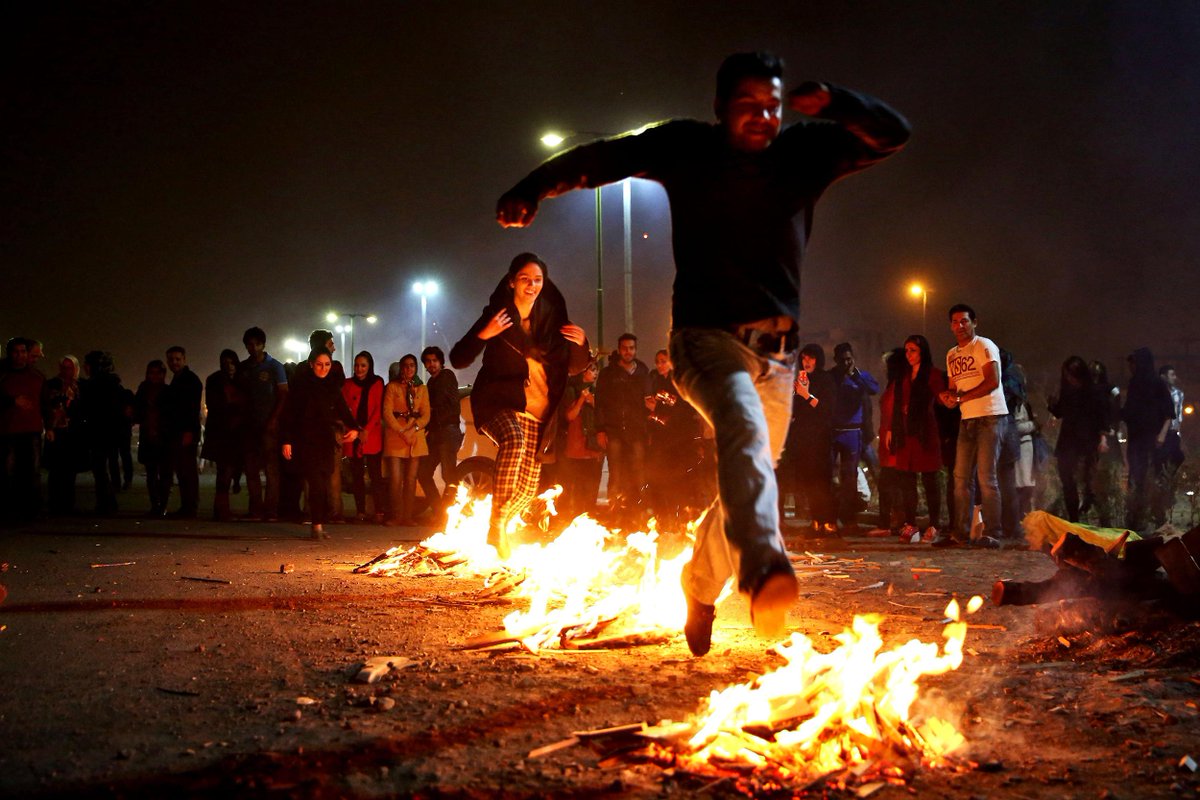 Irantraveling's tweet photo. Last Wednesday of the #Iranian New Year known as "#Chahar #Shanbeh #Soori",known to jump over fire for happiness. https://t.co/NkLV0p31Ft