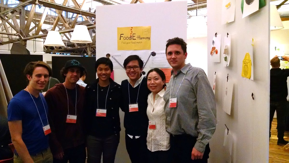 seungeu's tweet photo. Thank you lucky Team #13 & @IdeoFutures for my first makeathon! #IoT, #blockchain, #bubblegum, tape #bitsblocks'R Us https://t.co/l6irlYRwhY