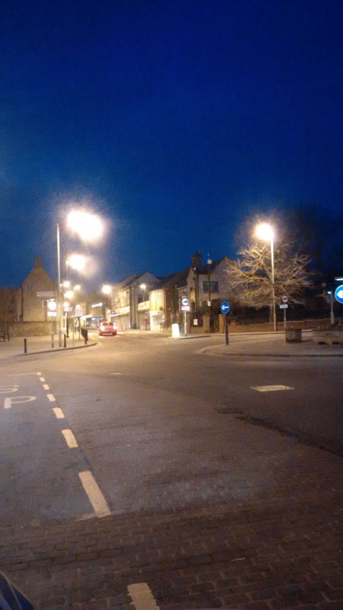 PS_Triple8's tweet photo. Good morning Irthlingborough! #PC255 #PC1582 https://t.co/a4UXw0tYjw