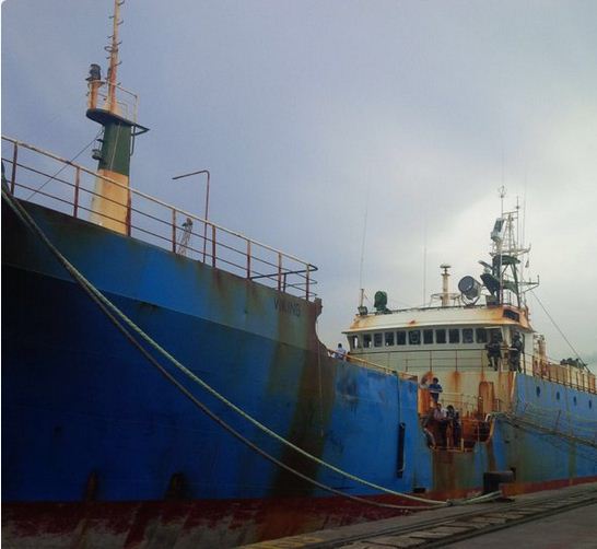 13 Negara Bertahun-tahun Buru Kapal FV. Viking Ditenggelamkan di Pangandaran tomohonkota.com/13-negara-bert…