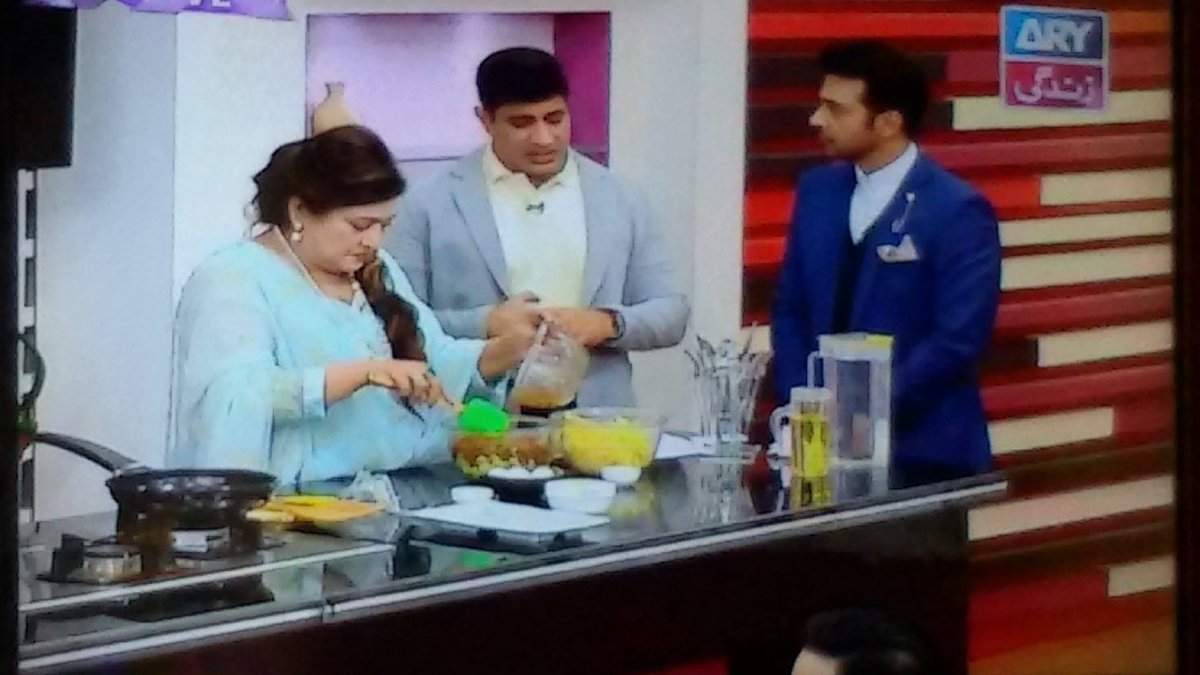 shenyfidai1's tweet photo. He is #Gr8actor #Gr8Person #Gr8humanbeing #Gr8Host @faysalquraishi ππ
#SalaamZindagi ππ https://t.co/wMkmnYtsHb