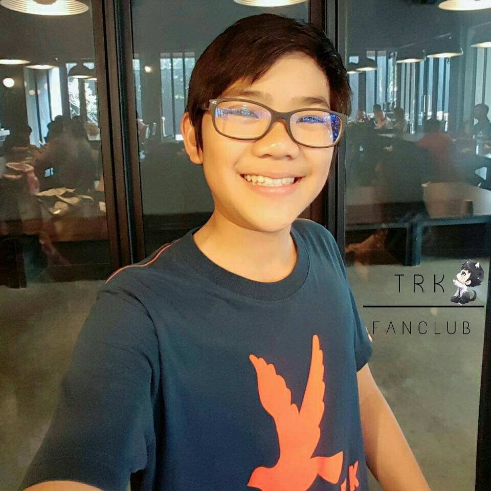 trkks_official's tweet photo. วันนี้น้องไม่สบายหนัก เลยจำเป็นต้องแอดมิดที่รพ. สู้ๆนะคะปลั๊กกี้ #TheVoiceKidsTH https://t.co/xMRMs3DvFR