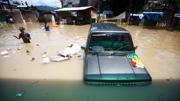 hariankompas's tweet photo. βBENCANA BANJIR"
Wilayah Bandung Selatan Terputus https://t.co/dkbQcYj6zL https://t.co/8Vul9hSwbo